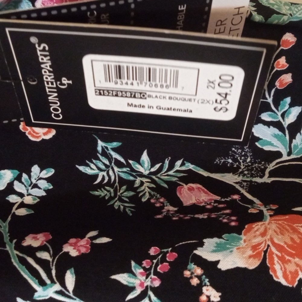 COUNTERPARTS FLORAL BOUQUET CROP PANTS - Black -Super Stretch - SIZE 2X NWT - Picture 8 of 10
